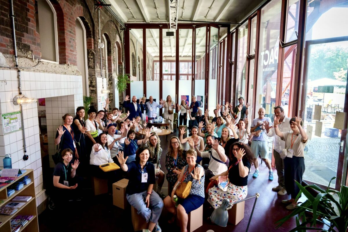 Gruppenbild der Transformerys auf dem Green Culture Festival'25, im PACT Zollverein